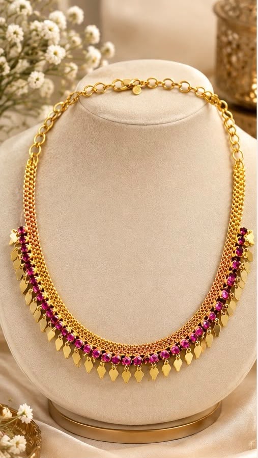 ELAKKATHALI NECKLACE